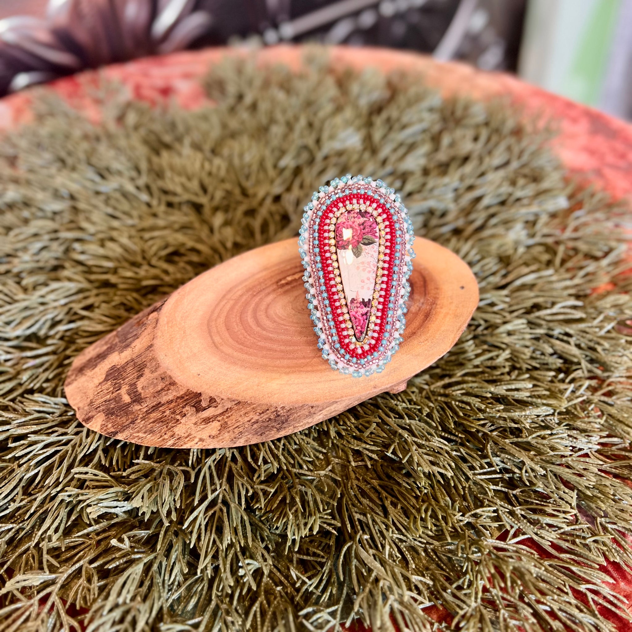 Indigenous Made Rose Beadwork Popsocket