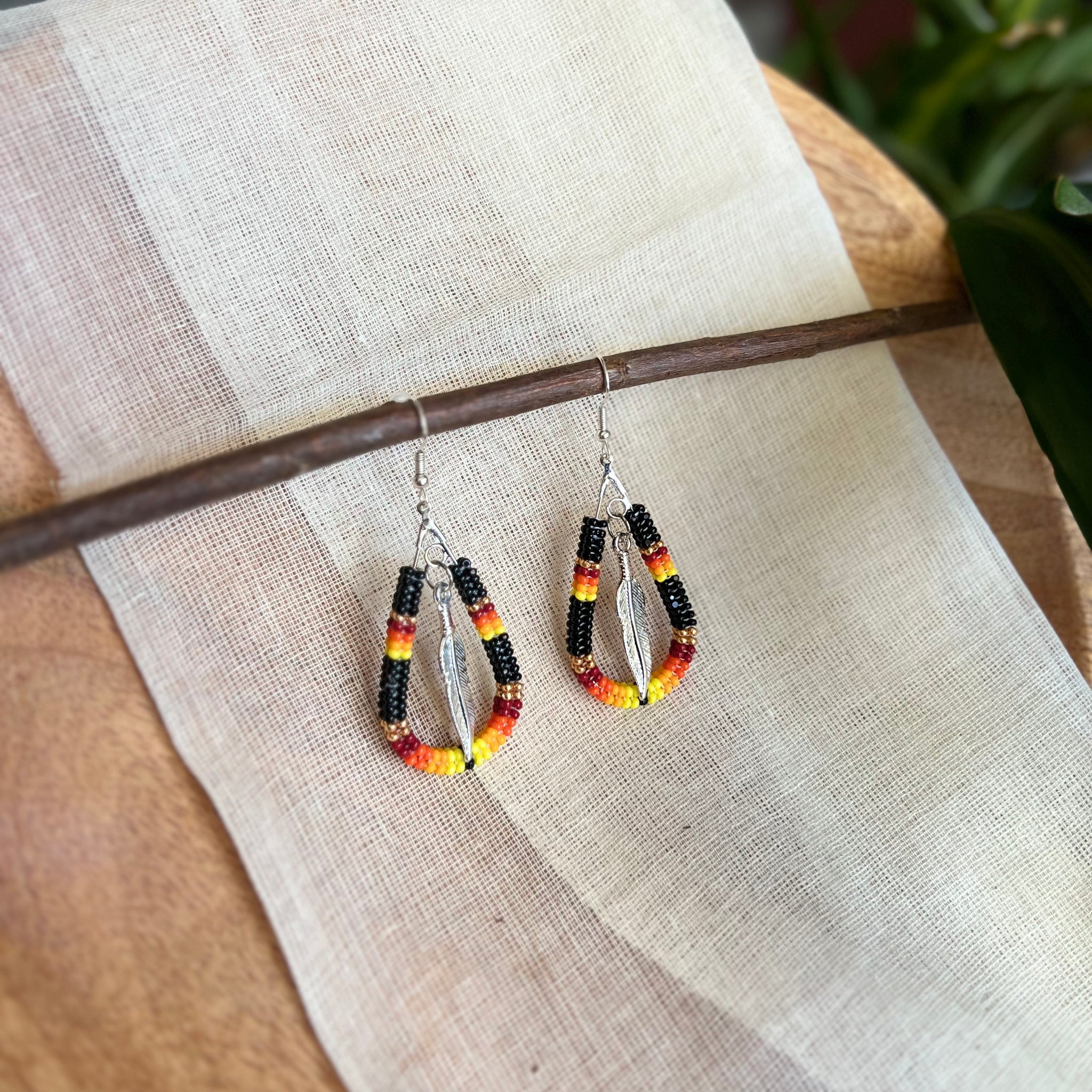 Black Feather Dangly Beaded Earrings (Medium)