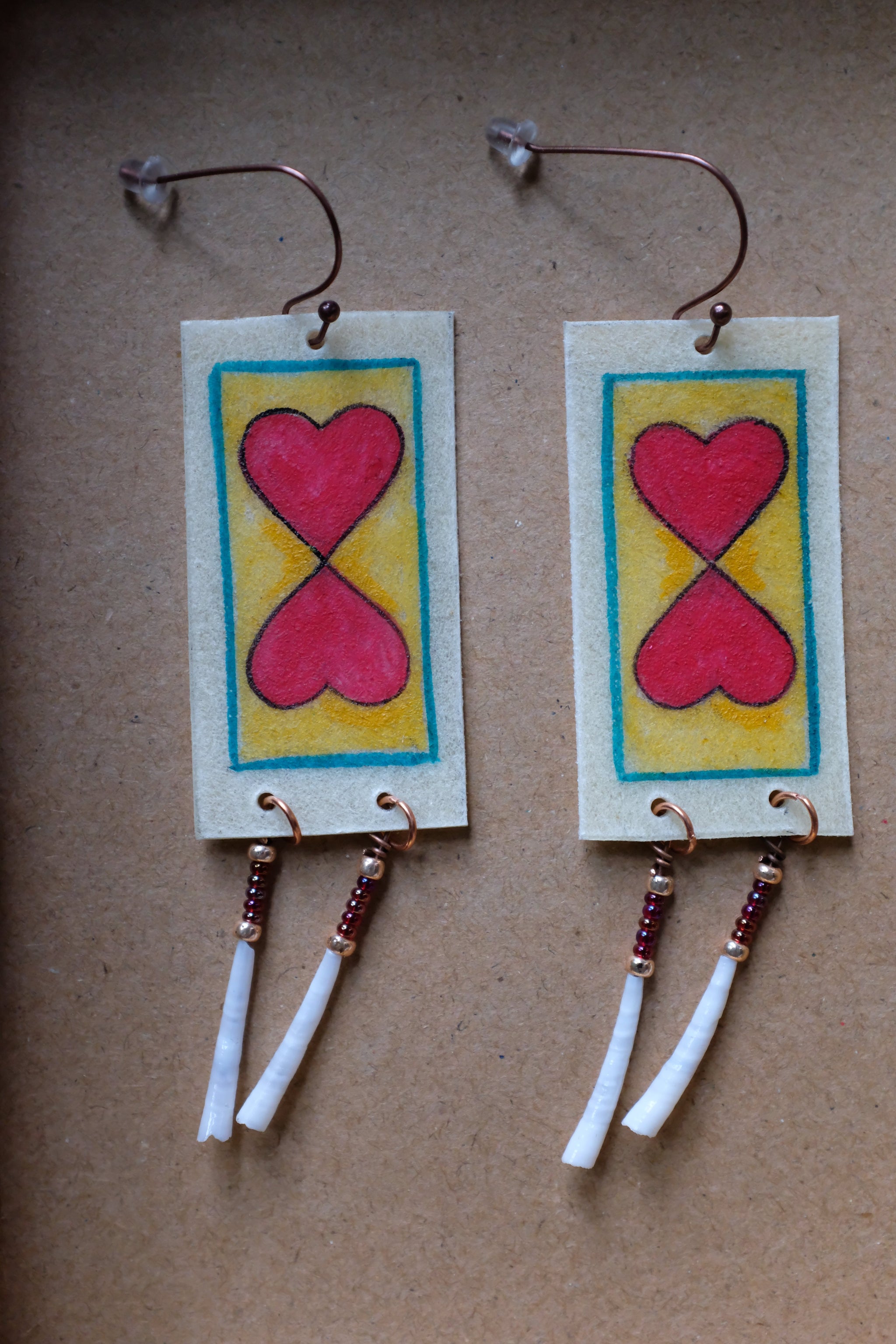 Heart Design Painted Parfleche Earrings Box Set