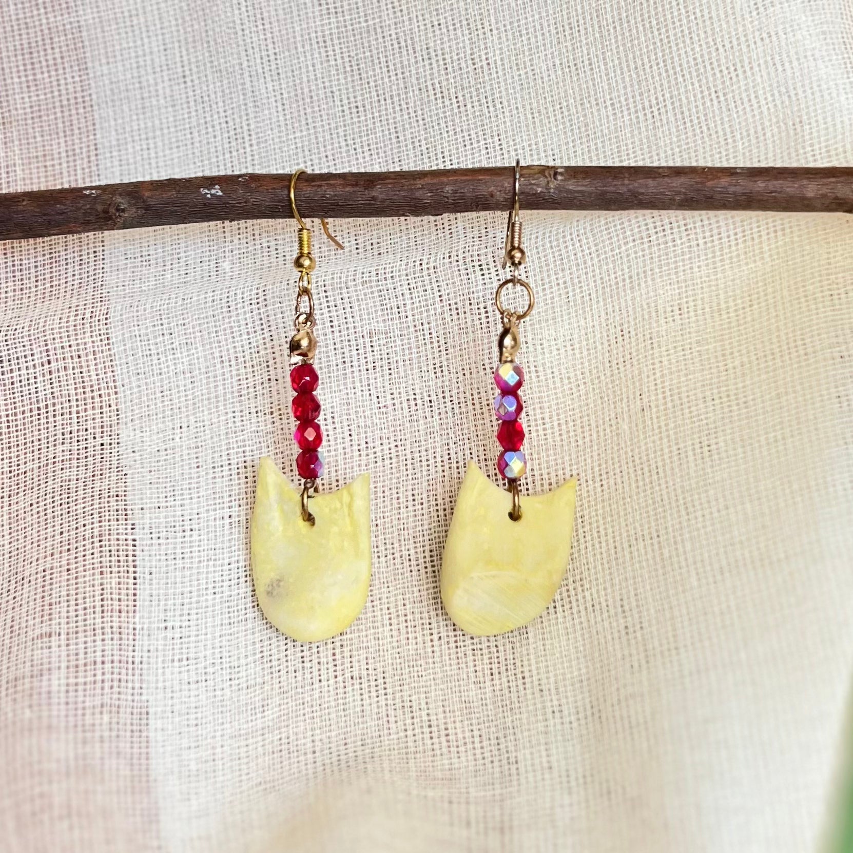 Red Elk Tooth Dangly Beaded Earrings (Medium) Lakota Made